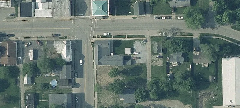 7 Ee St