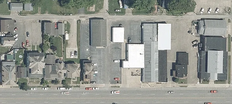 633 Main St