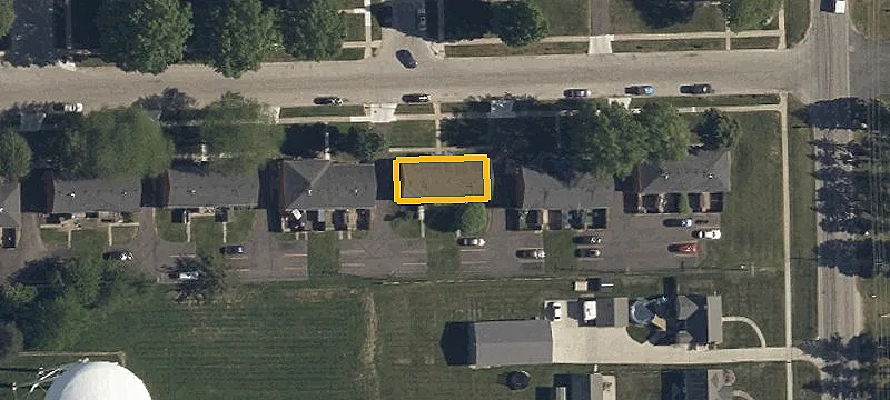 3340 Yorktown Dr