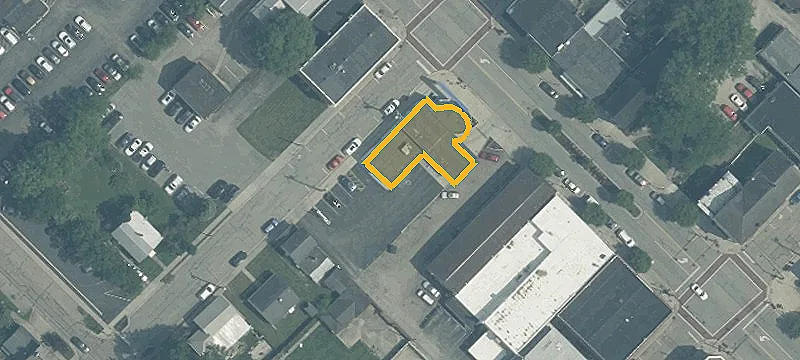 201 Main St
