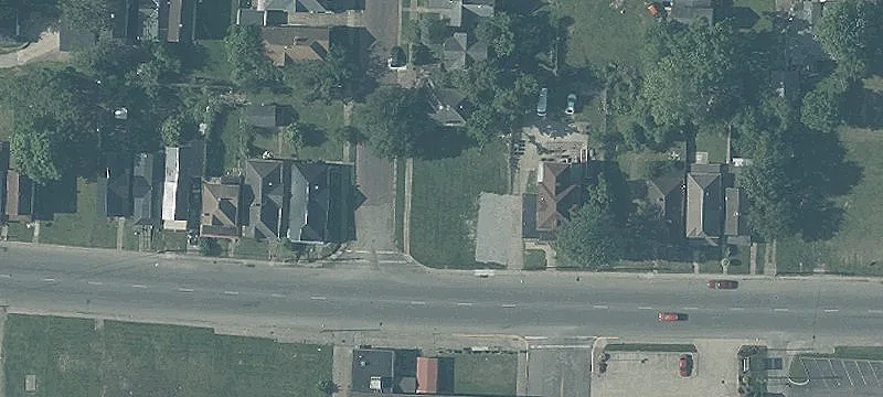 2101 Robinson Ave