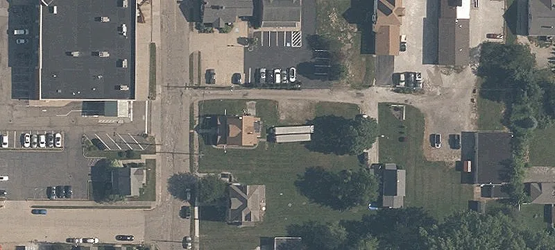 2030 Cherry Ave