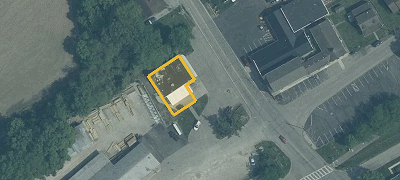 819 Corwin Ave