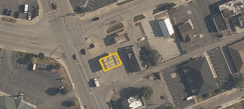 722 Conant St