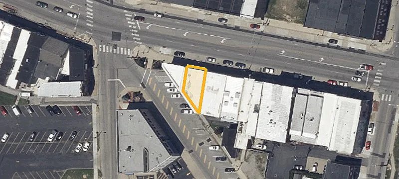 106 Main St