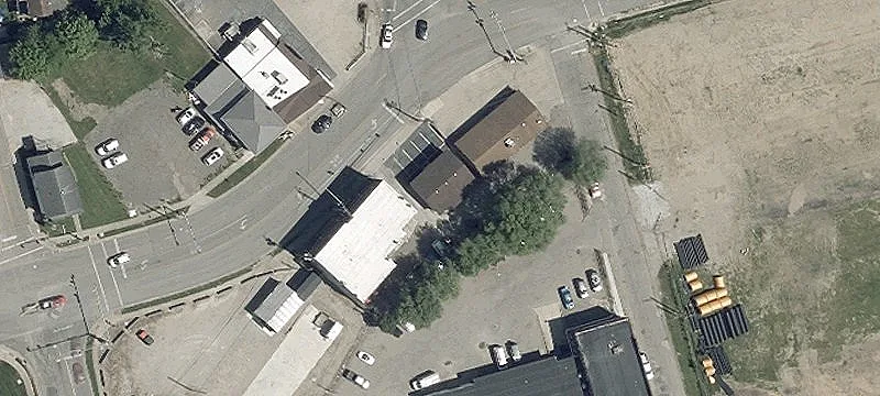 395 Main St