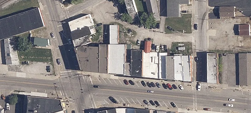 15 Main St