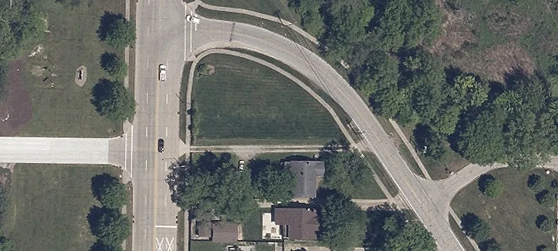 716 Bassett Rd