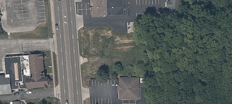 235 Canfield Niles Rd