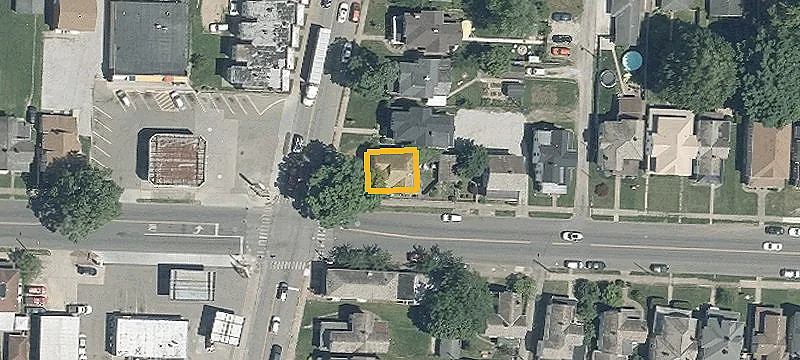 600 High St