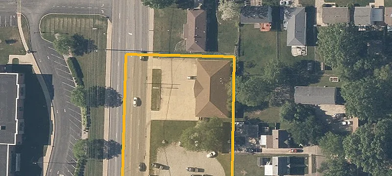 477 Darrow Rd
