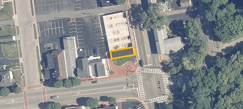 5 Main St