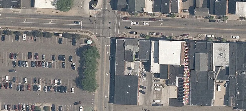 100 Main St