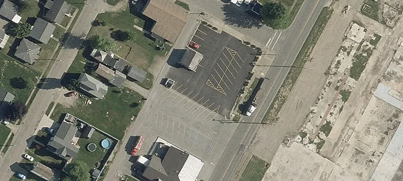 2223 Linden Ave