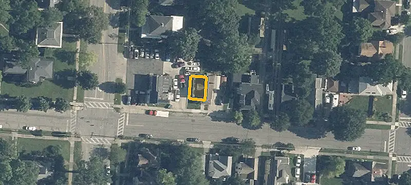 15 Lincoln Ave