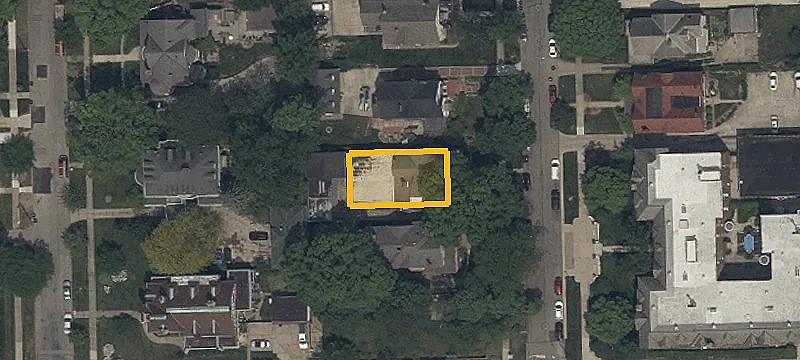 2215 Scottwood Ave