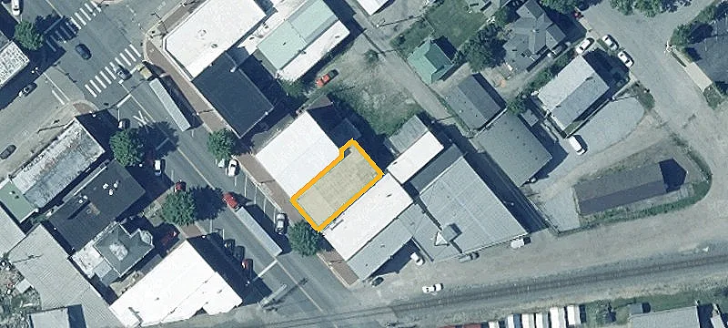 120 Main St