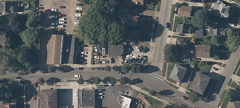 405 Chestnut Blvd
