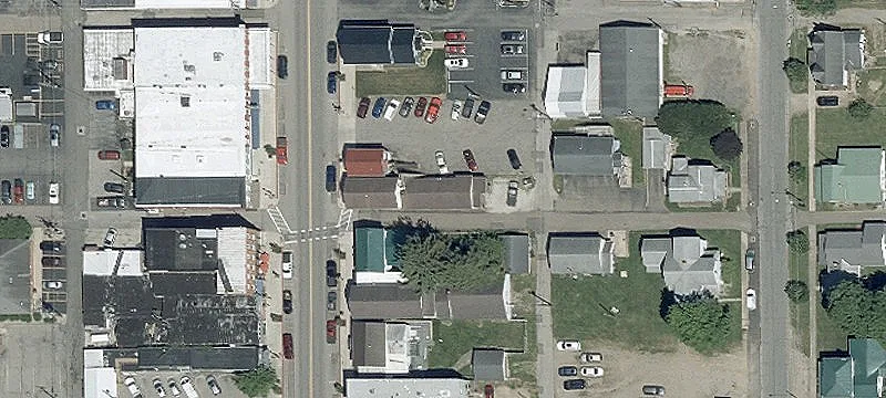 93 Main St