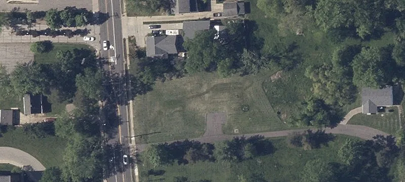 13427 Rdg Rd