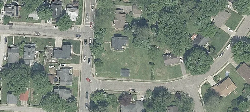 1504 Graham Rd