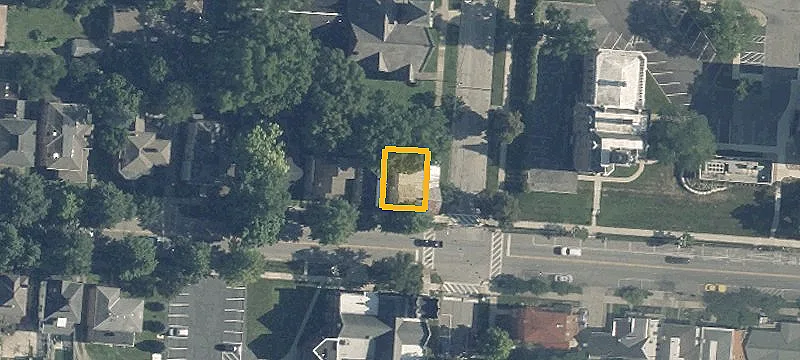 46 Central Ave