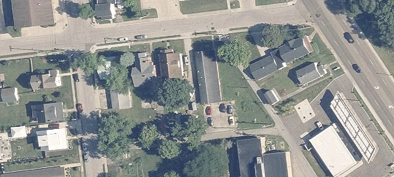 16 Chestnut St