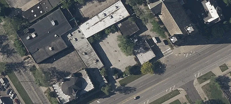 4045 Superior Ave