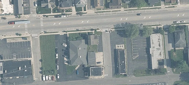 127 Main St