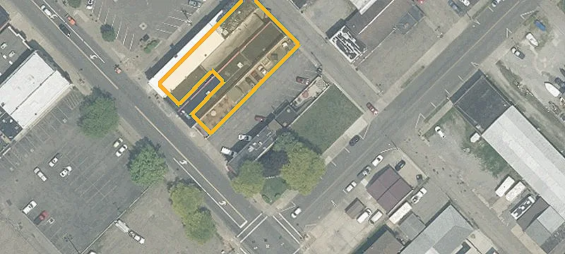 205 Tuscarawas Ave