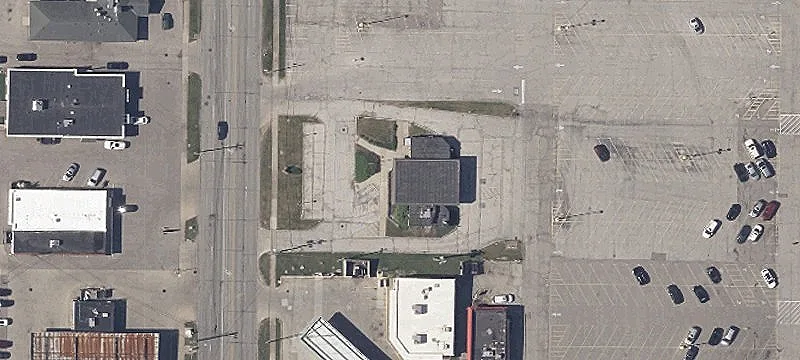 5775 Chevrolet Blvd