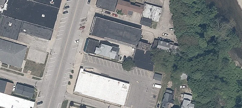4136 Main Ave