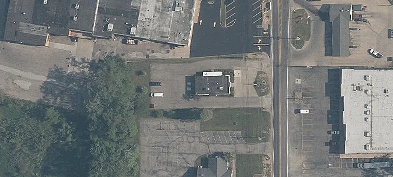 2712 Hubbard Rd
