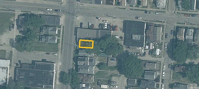 710 Ee Ave