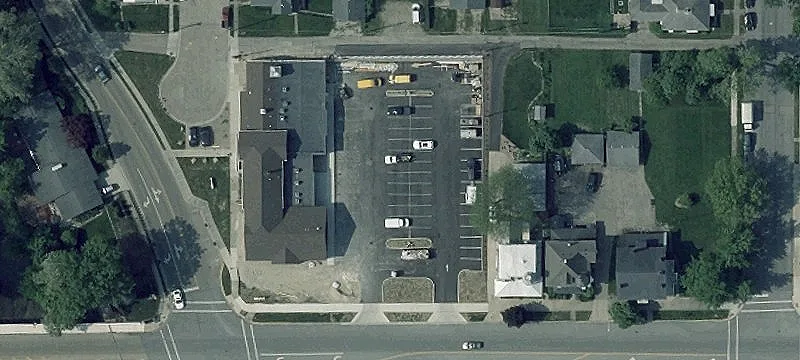220 Main St