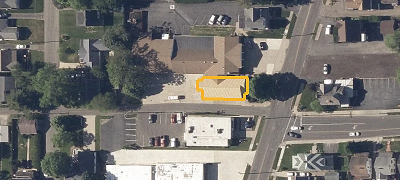 386 Marion Ave
