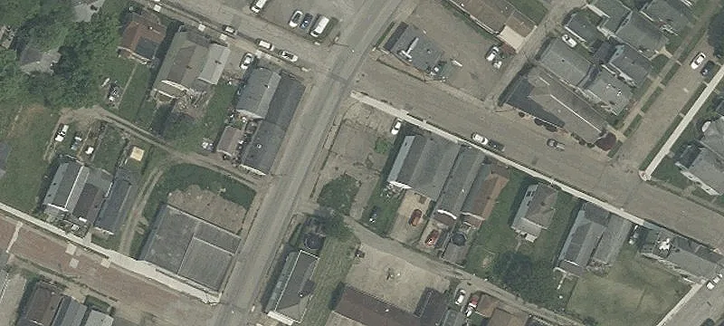 1300 Zane Hwy