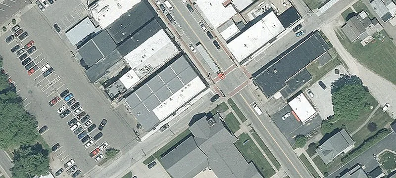 73 Main St