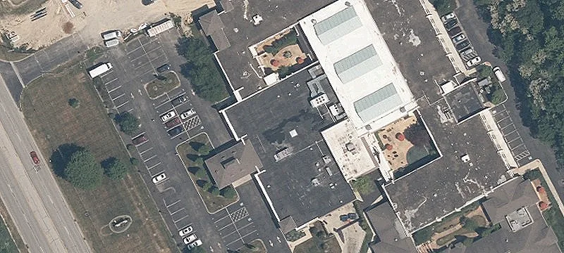 800 Aurora Rd