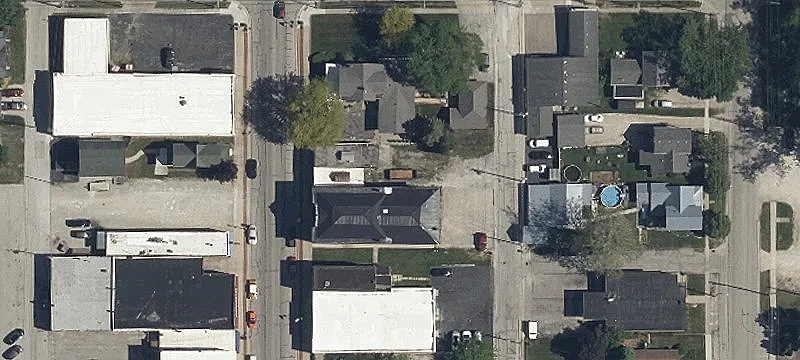 635 Main St