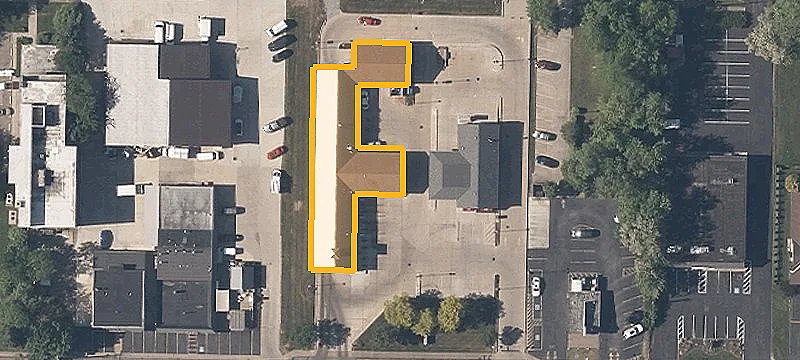 81 Aurora Rd