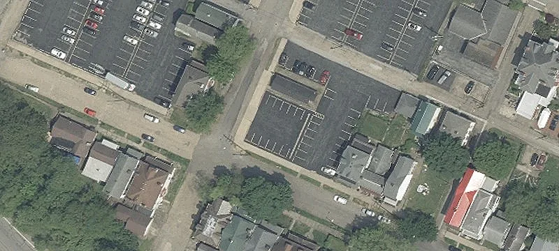 400 Monroe St