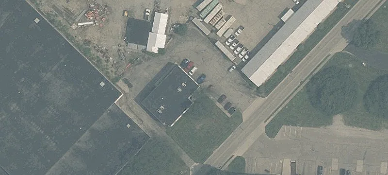 2445 Riv Rd