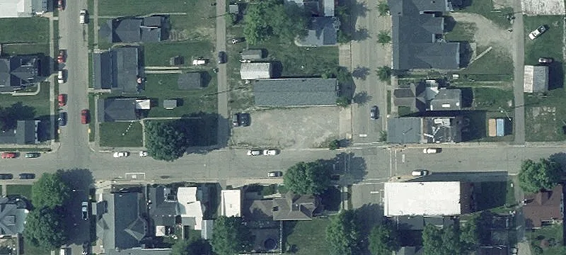 81 Hendricks St