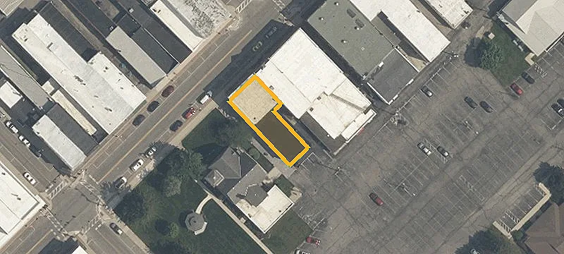 120 Main St
