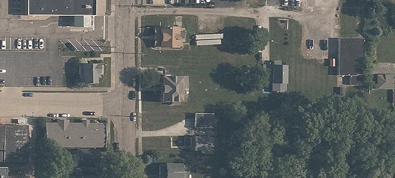 2050 Cherry Ave