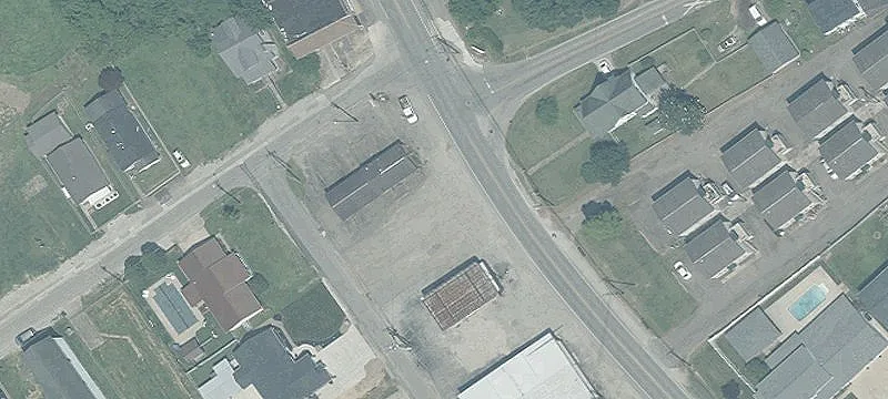 4th St