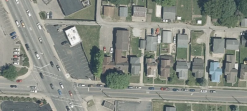 341 Fair Ave