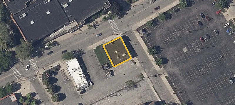2905 Lorain Ave