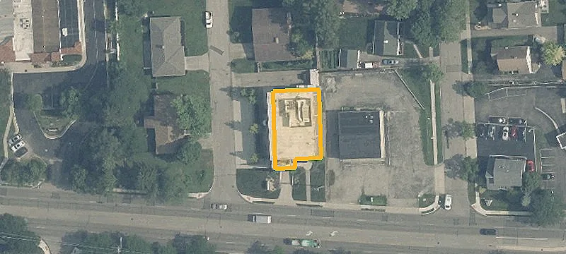 135 Dorothy Ln